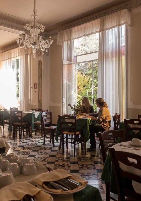 Hotel Byron Lido di Venezia Bagian luar foto